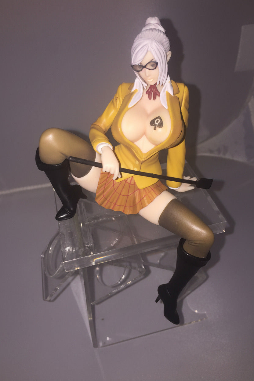 QOS Sitting Teacher Figurine Statue