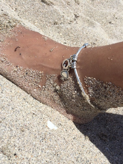 Queens Of Spades - "Q" Spade  Charm Anklet - Hotwife Silver Chain
